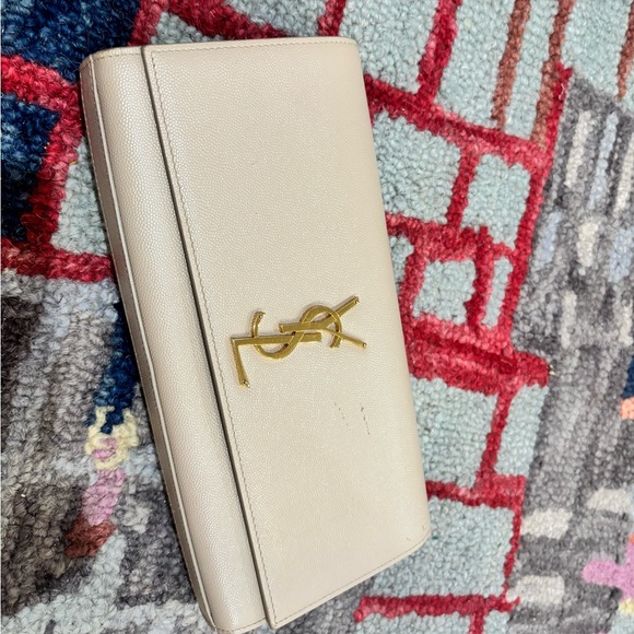 YSL Cream Wallet with Gold Logo - Picture 1 of 7